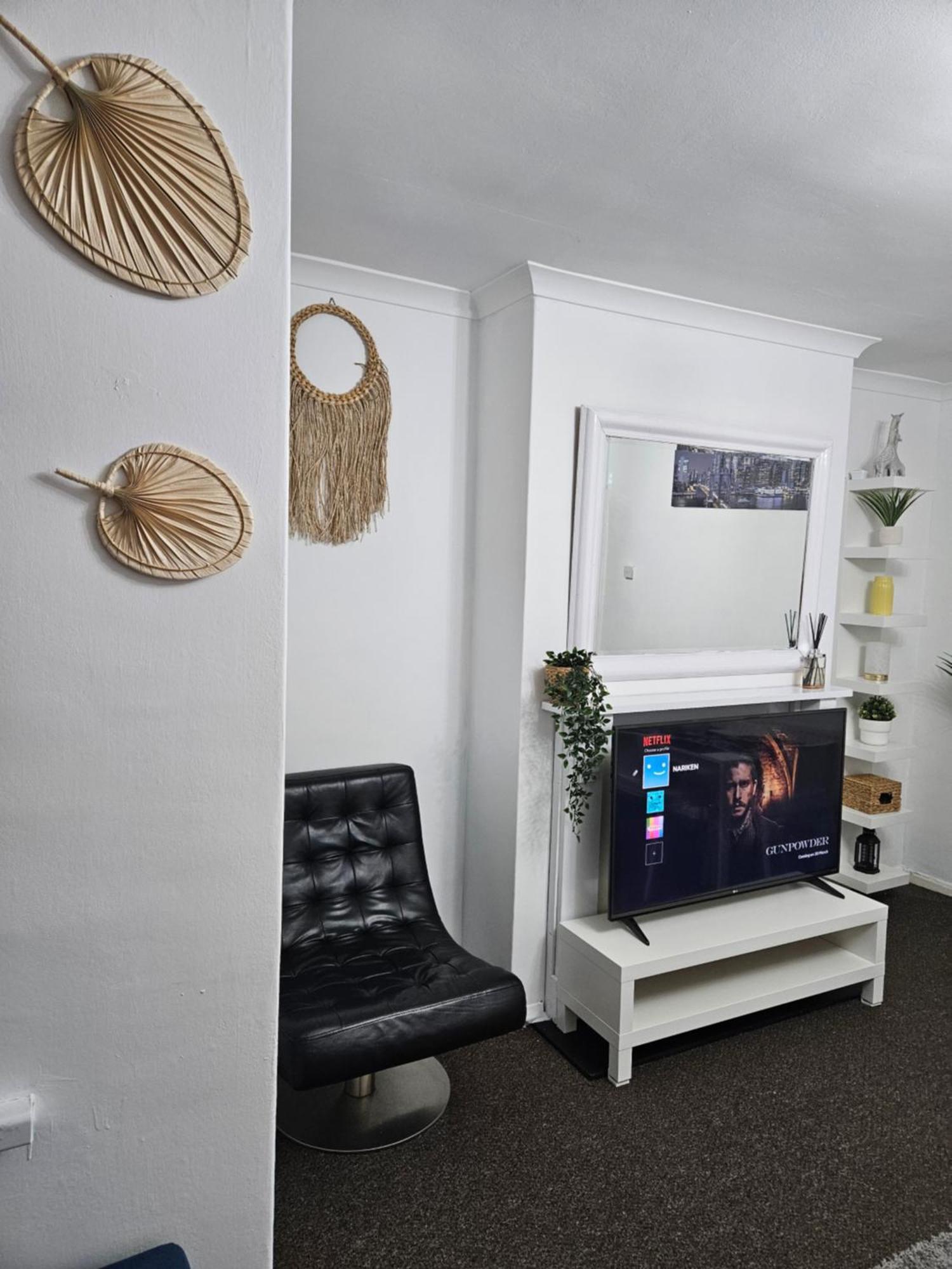 Nariken Apartments, Cardiff Luaran gambar