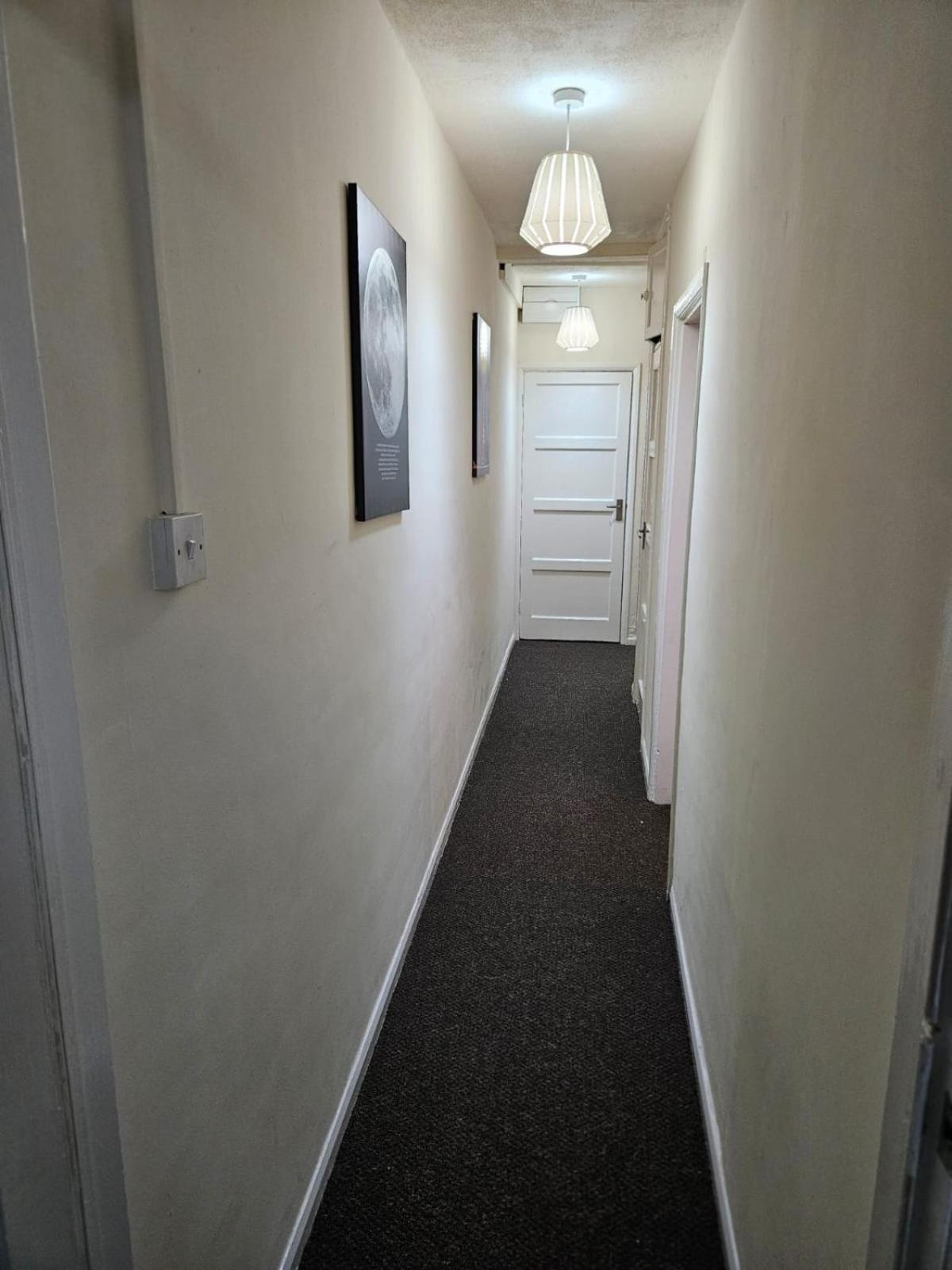 Nariken Apartments, Cardiff Luaran gambar